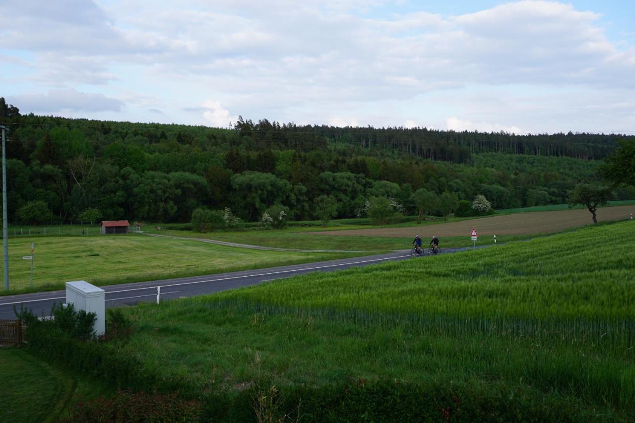 Ferienwohnung In Der Rhoen Willmars Bagian luar foto